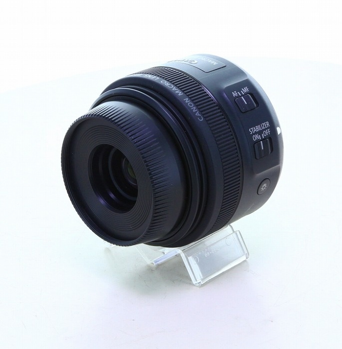 キヤノン EF-S35/2.8 マクロ IS STM