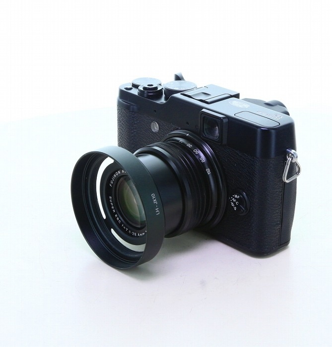 フジフイルム X10