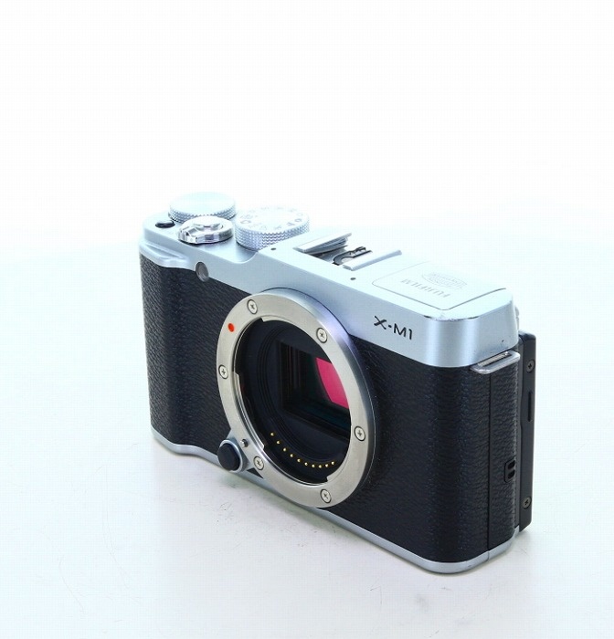 フジフイルム X-M1 シルバー ボディ