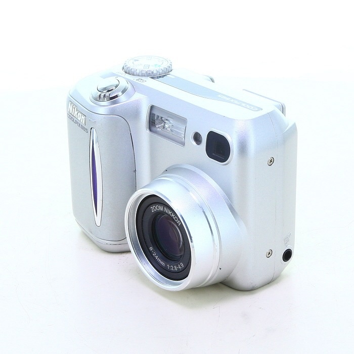 ニコン COOLPIX 885 シルバー