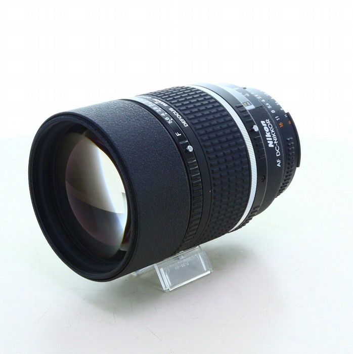 ニコン AI AF DC 135/2D