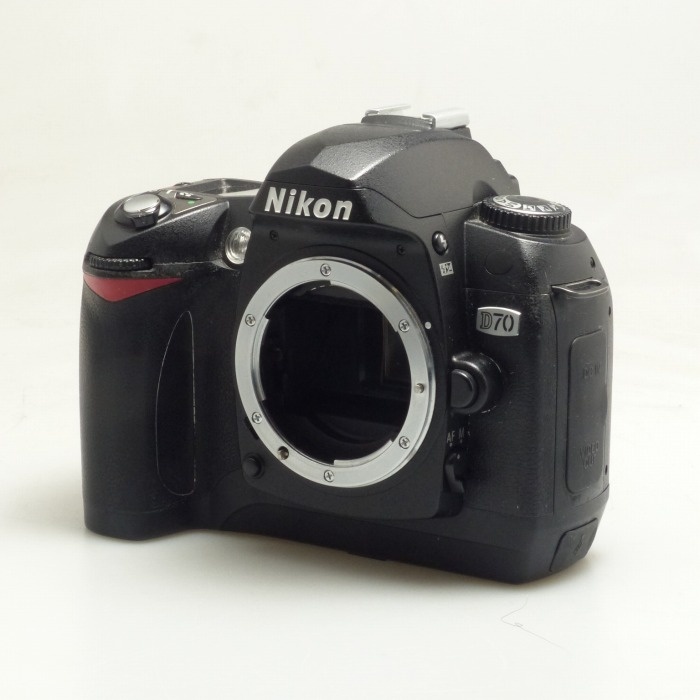 ニコン D70 ボデイ