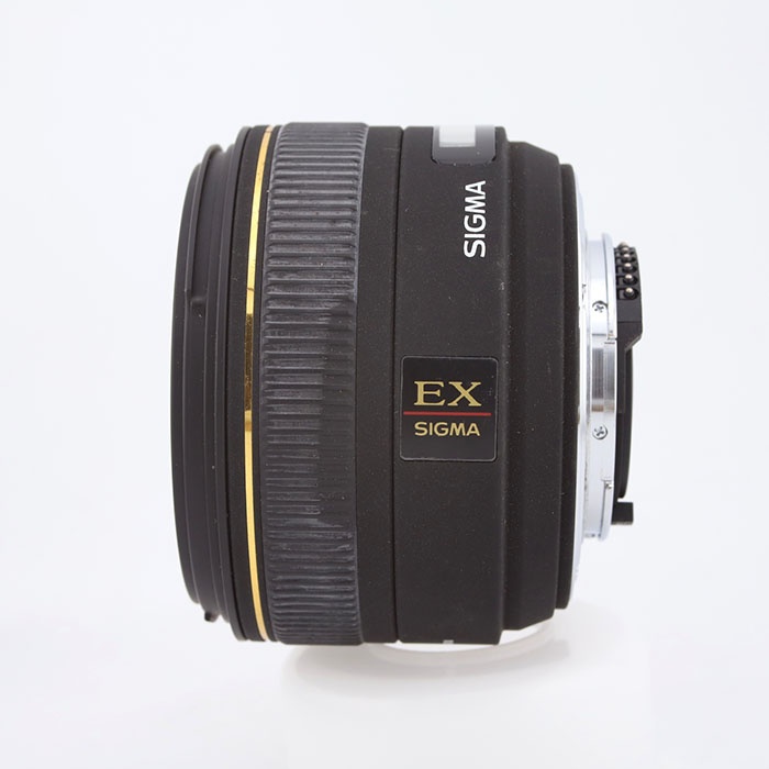 シグマ 30/F1.4 DC HSM NA