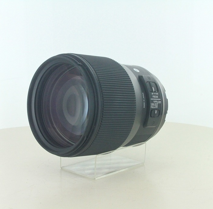 シグマ 135/F1.8 DG HSM ART EO