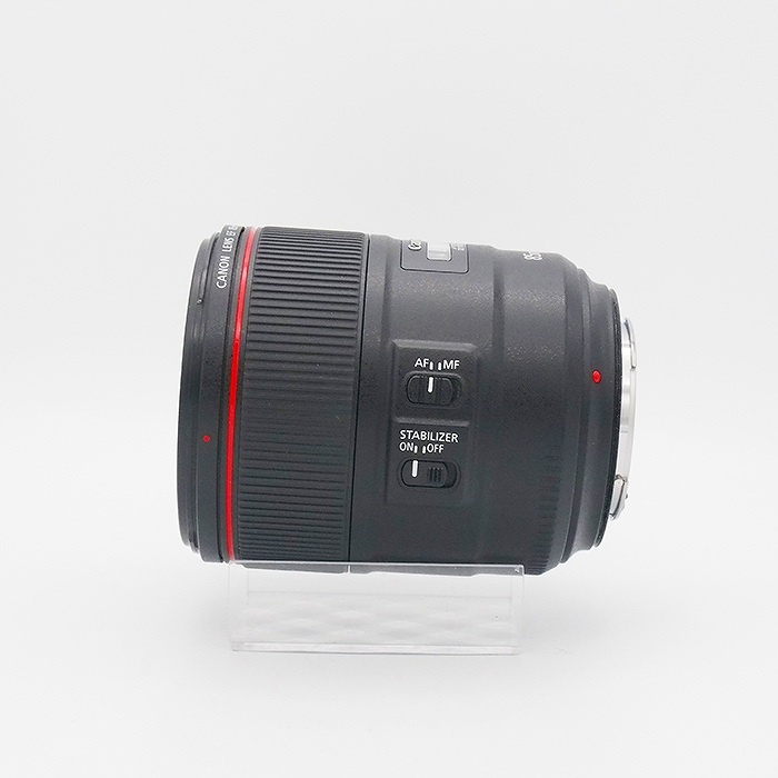 キヤノン EF85/F1.4L IS USM