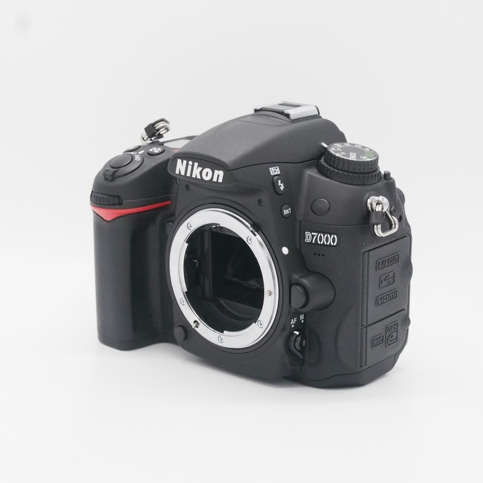 ニコン D7000