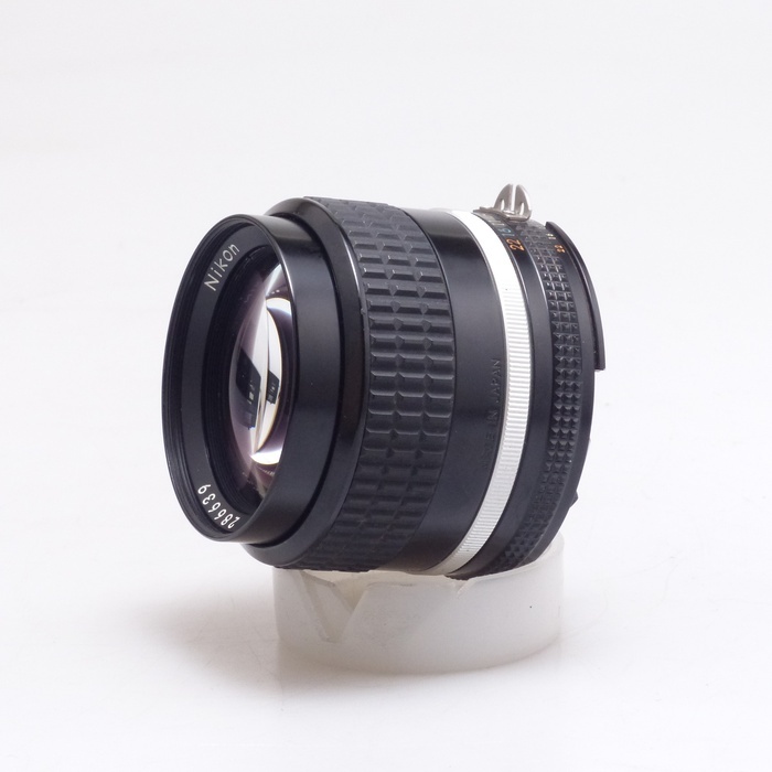 ニコン Ai 85/2