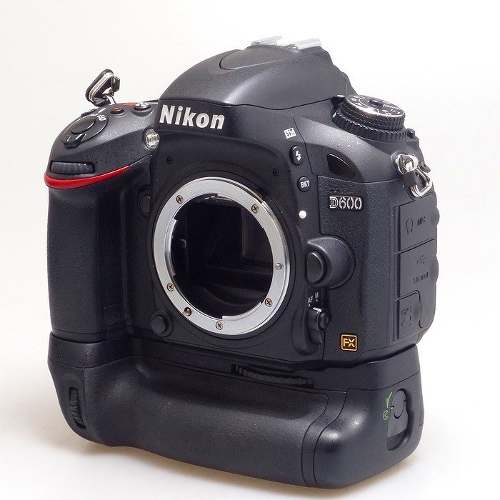 ニコン D600+MB-D14