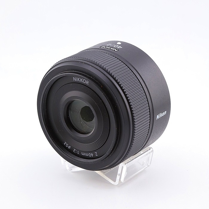 ニコン Z 40/F2