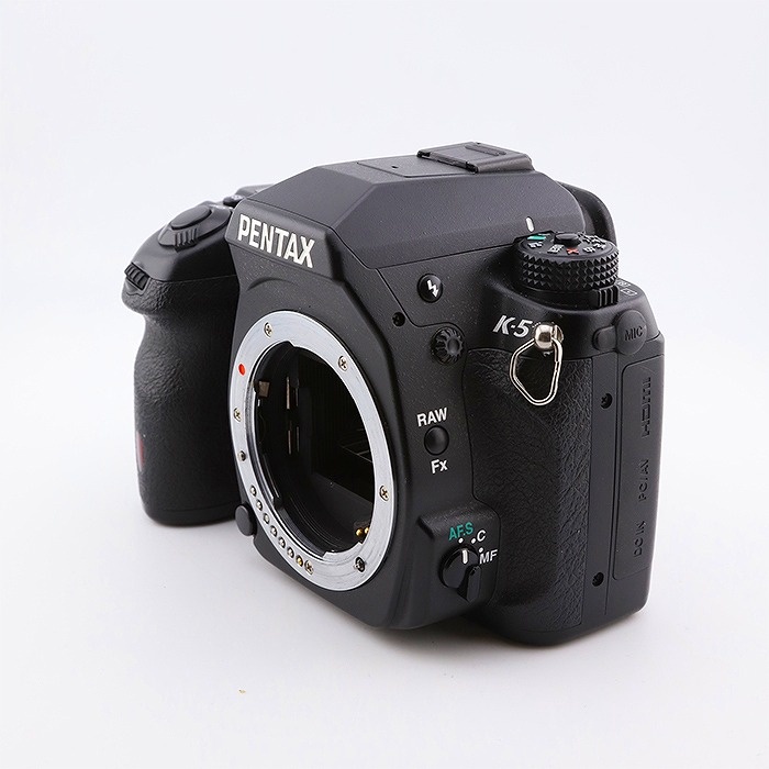 ペンタックス K-5 ボデイのみ（バッテリー・充電器欠品）