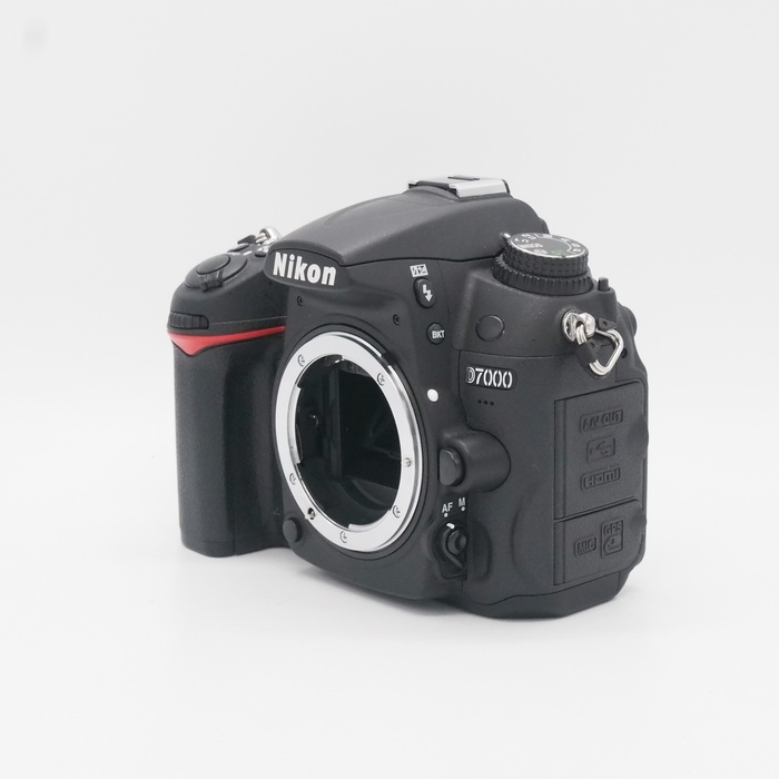 ニコン D7000