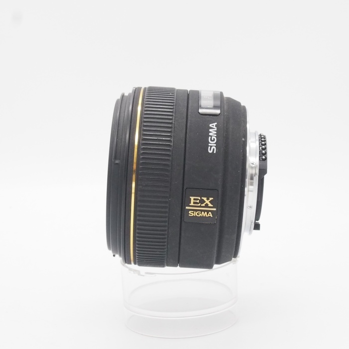 シグマ 30/1.4 DC HSM (NI)