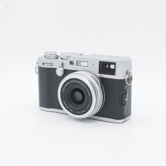 フジフイルム X100F-S シルバー ※充電器無し