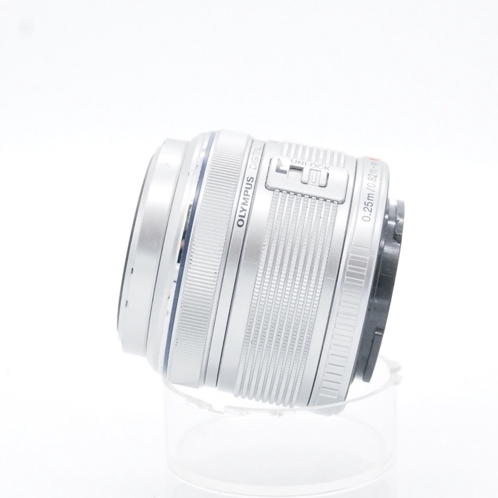 オリンパス M.ZUIKO DIGITAL 14-42/F3.5-5.6II R シルバー