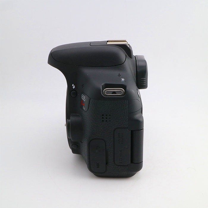 キヤノン EOS Kiss X8i