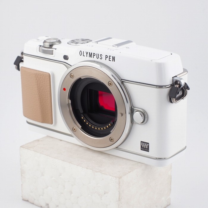 オリンパス E-P5(ホワイト)