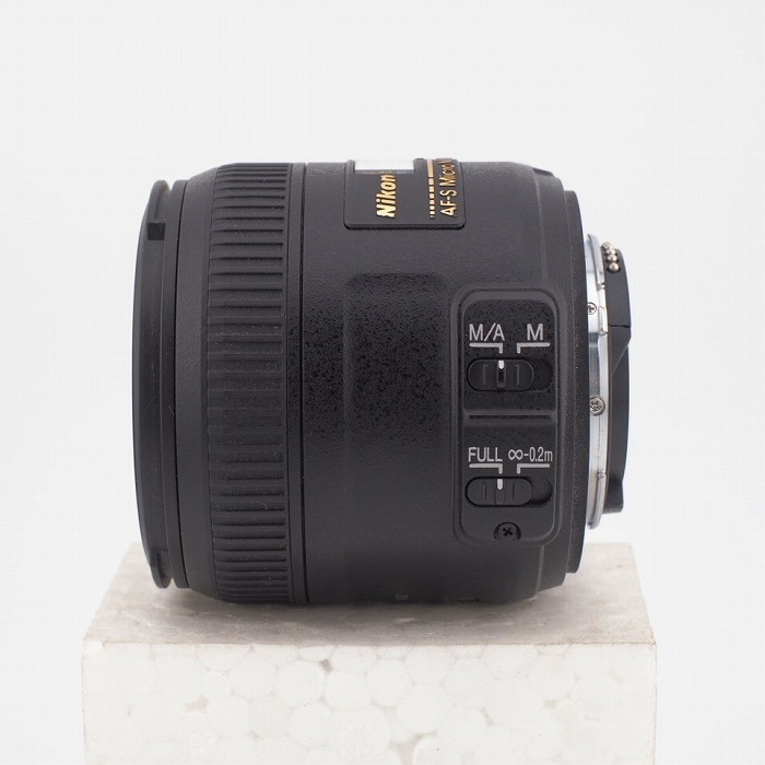 ニコン AF-S DXマイクロ40/F2.8G