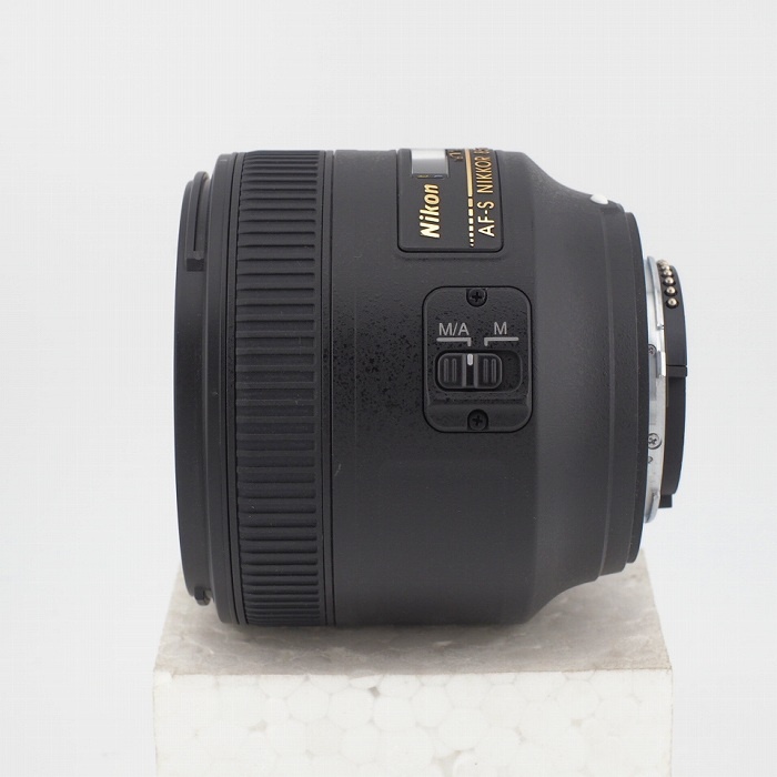 ニコン AF-S 85/F1.8G
