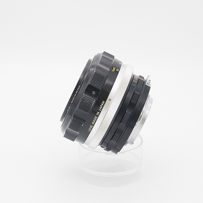 ニコン Auto Nikkor 55/1.2 C
