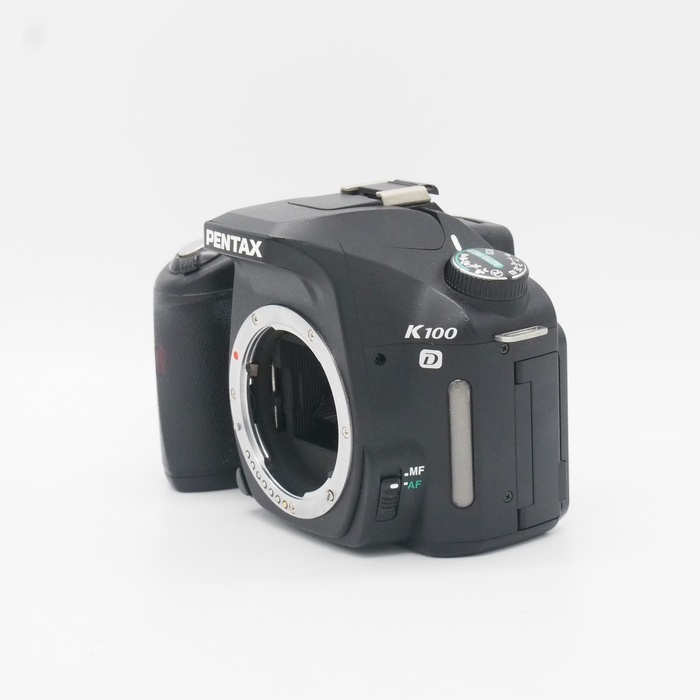 ペンタックス K100D ボデイ