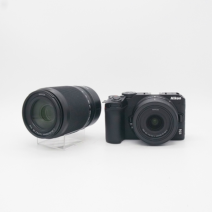 ニコン Z 30 ダブルズームキツト