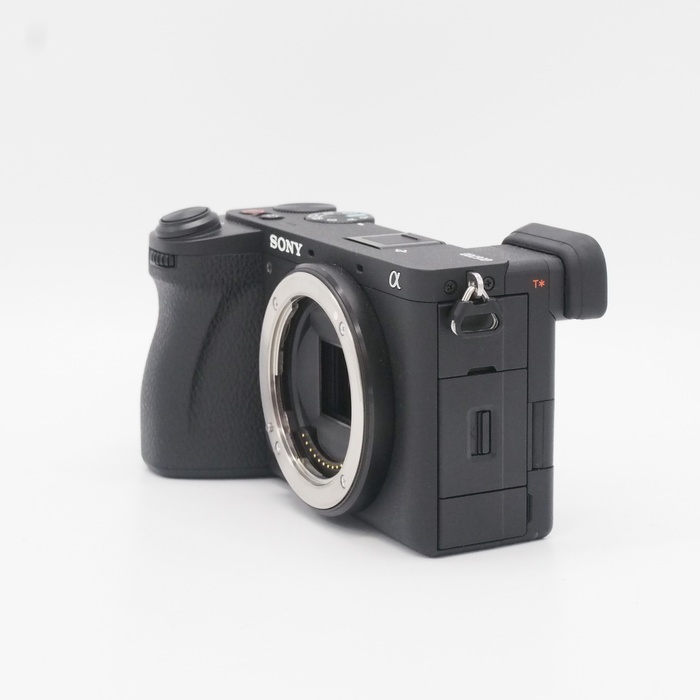 ソニー α6700 (ILCE-6700) ボディ（海外モデル）