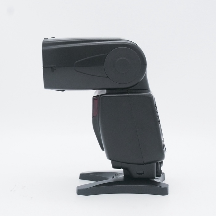 ニコン スピードライト SB-700