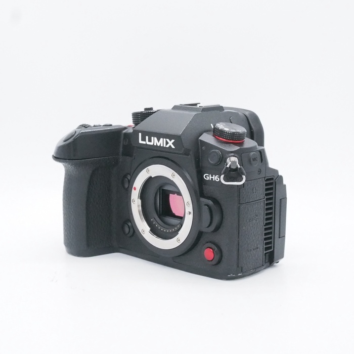 パナソニック DC-GH6