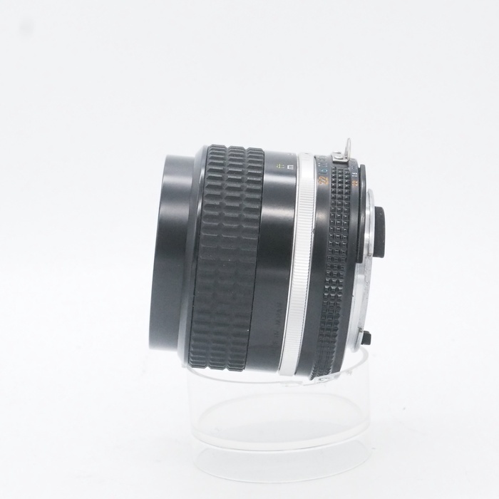 ニコン Ai-S 85/2.0