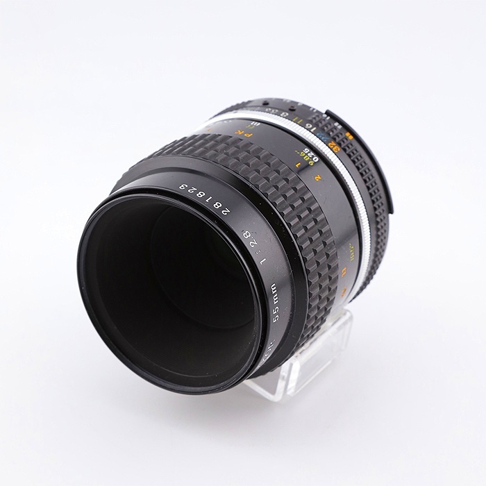 ニコン Ai Micro-Nikkor 55mm F2.8S