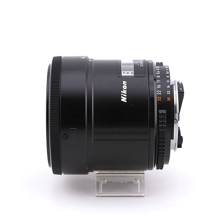 ニコン AF マクロ 55 /2.8