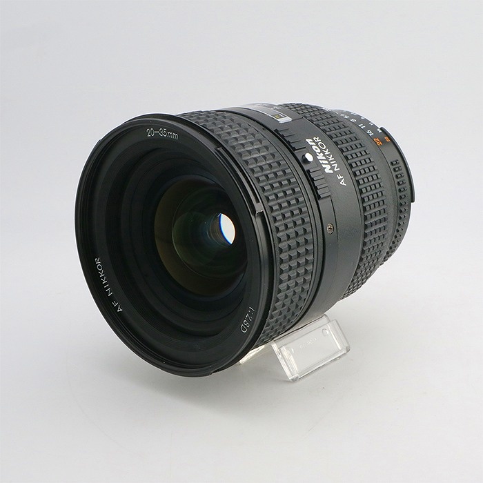 ニコン AF 20-35/2.8D