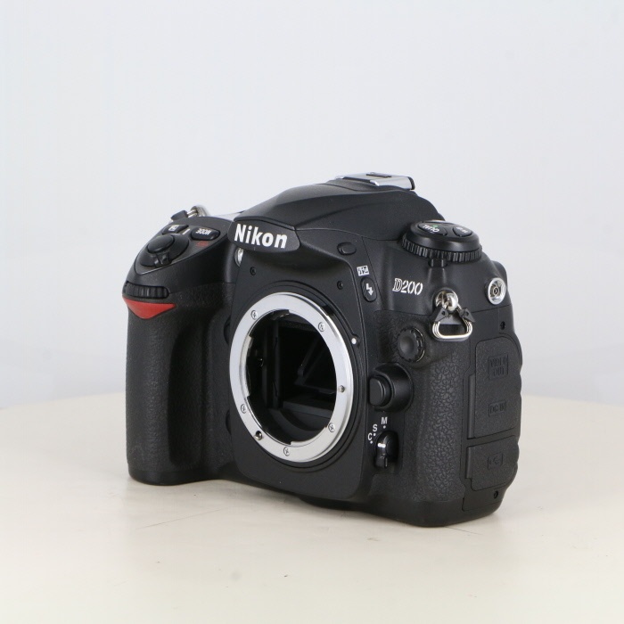 ニコン D200 ボデイ