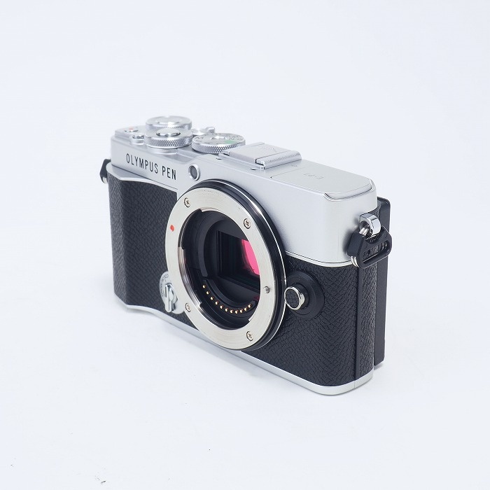 オリンパス E-P7 ボディ シルバー