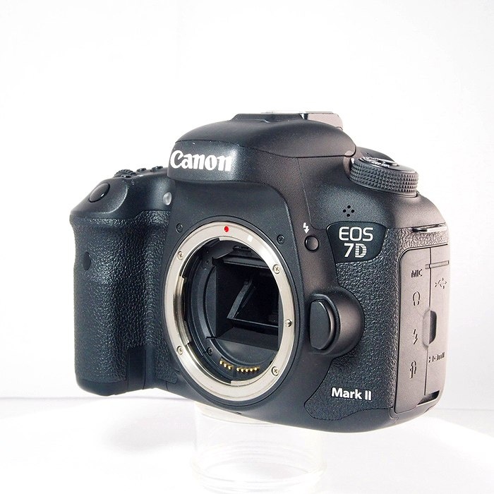 キヤノン EOS 7D Mark II