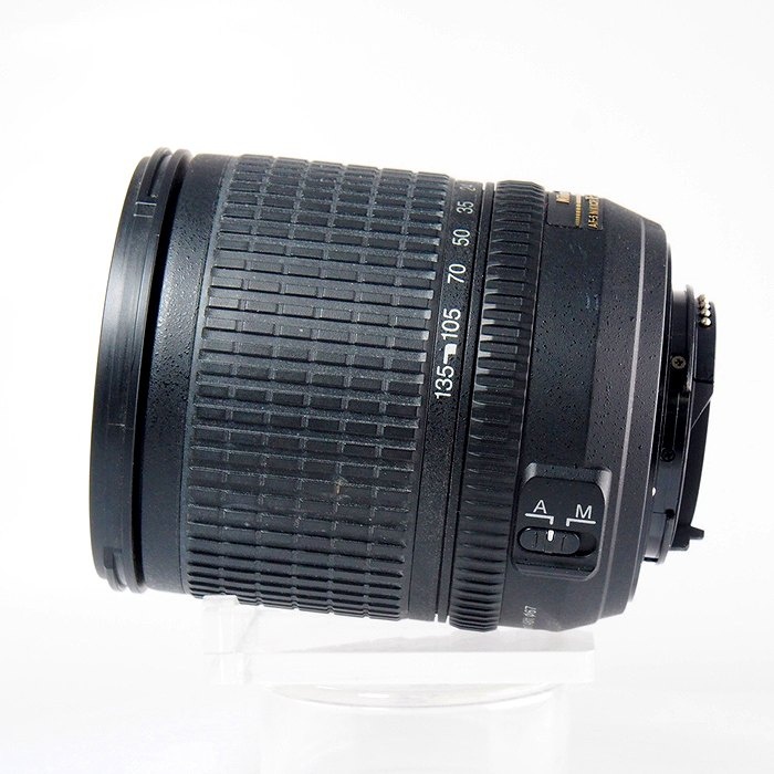 ニコン AF-S DX ED 18-135/3.5-5.6G