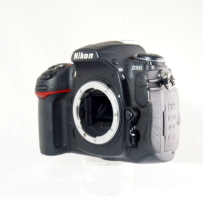 ニコン D300 ボデイ
