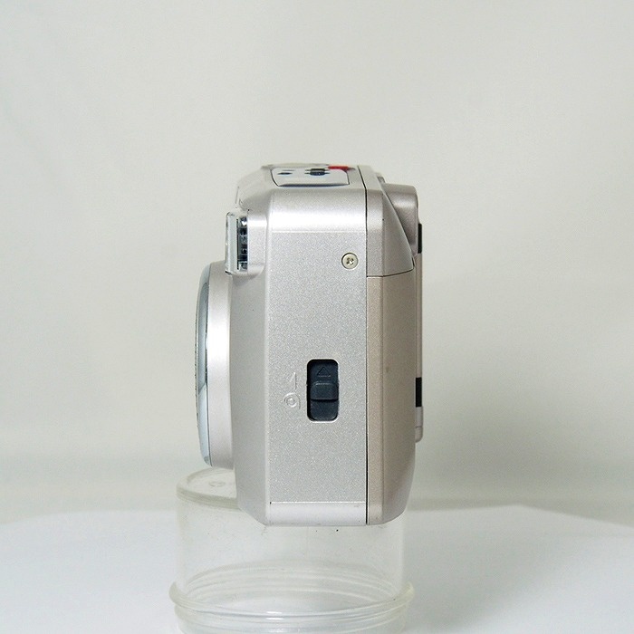 フジフイルム Silvi 90