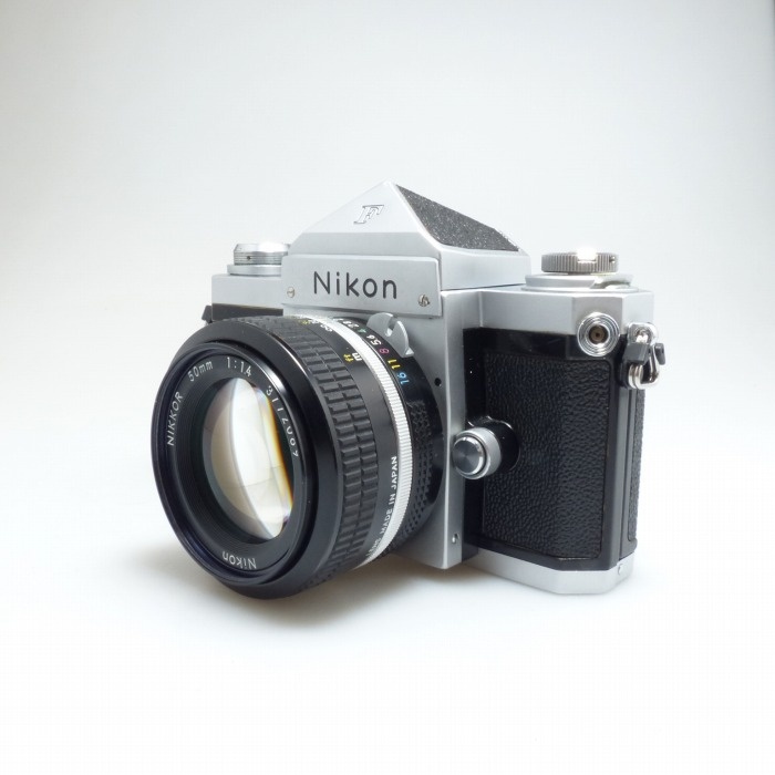 ニコン Fアイレベル＋NIKKOR50/1.4