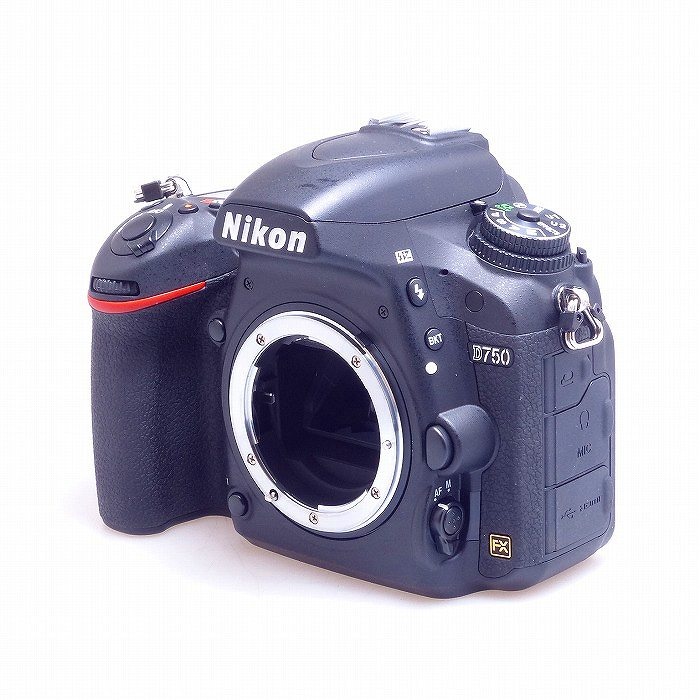 ニコン D750