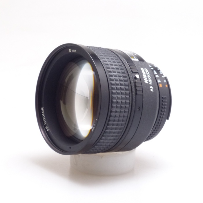 ニコン AI AF 85/1.4D IF