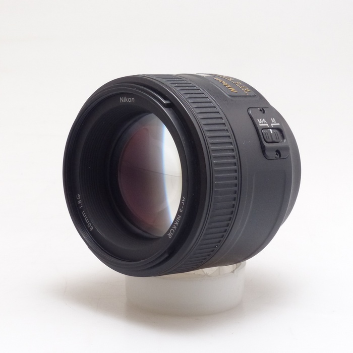 ニコン AF-S 85/1.8G