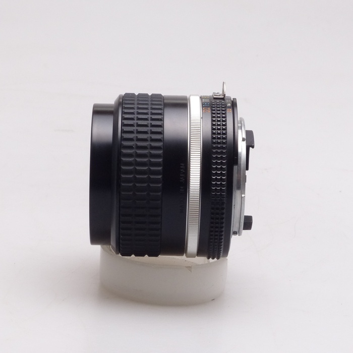 ニコン Ai-S 85/F2