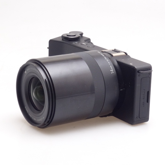 シグマ dp0 Quattro