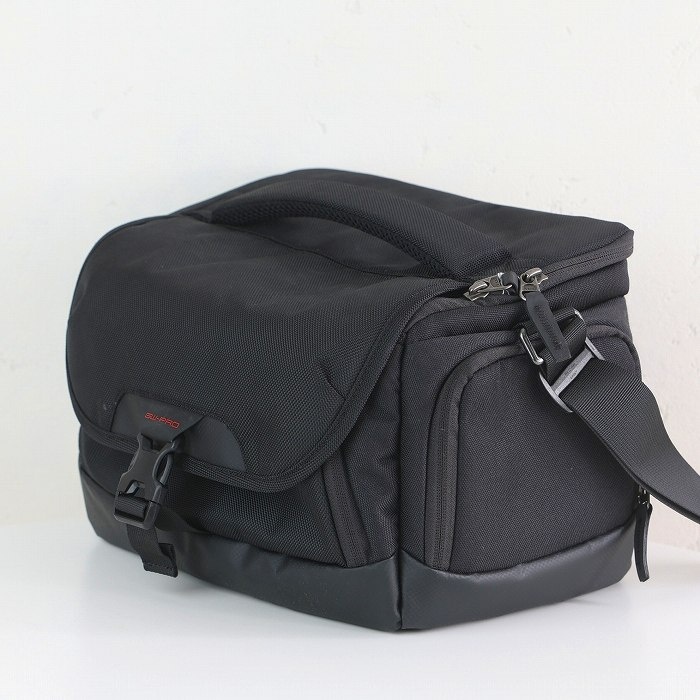 ハクバ GW-PRO RED ショルダーバッグ ライトM