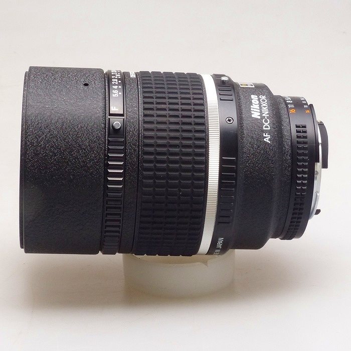 ニコン AI AF DC 135/2D