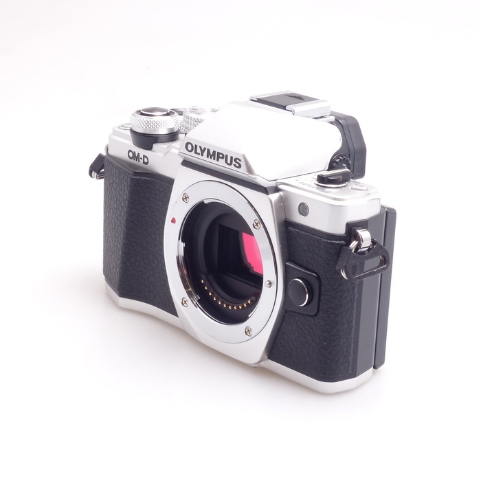 オリンパス OM-D E-M10 MarkII シルバー