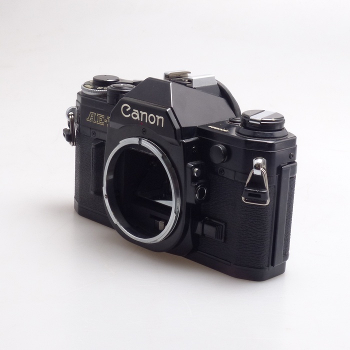 キヤノン AE-1