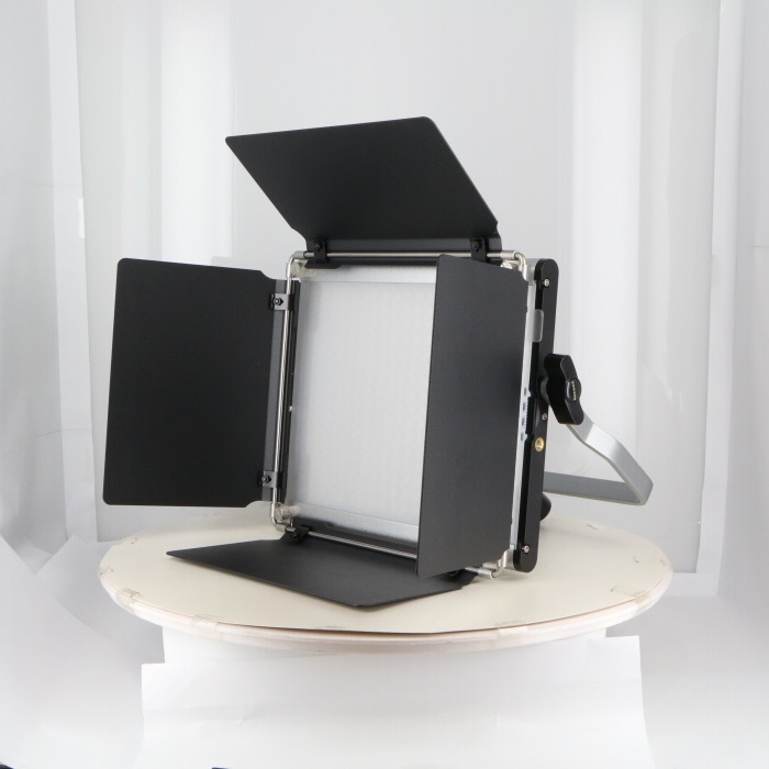 ソノタ NEEWER RGB660