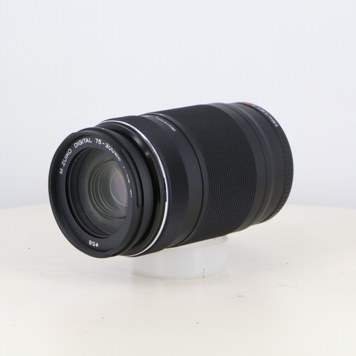オリンパス M.ズイコーデジタル ED75-300/4.8-6.7II
